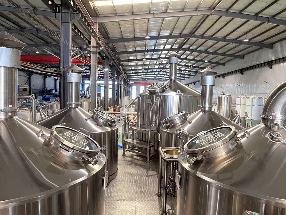 Should a hot wort storage tank be equipped for your brewery？